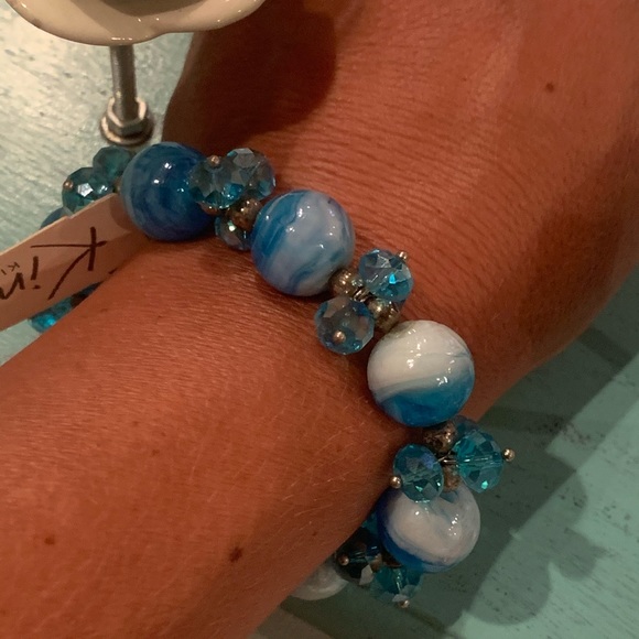🏷️ NWT Kim Rogers Blue Stretch Bead Bracelet - Picture 6 of 6